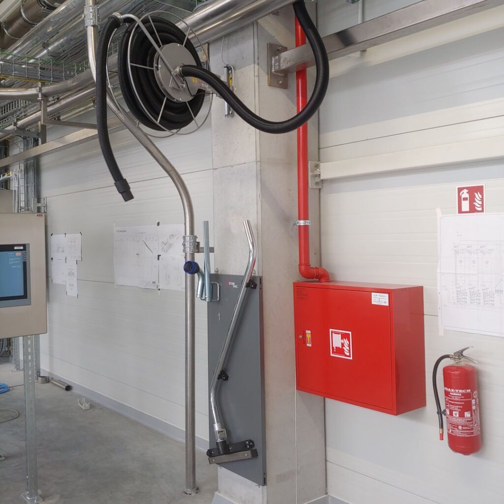 Gran enrollador para sistema de aspiración centralizada